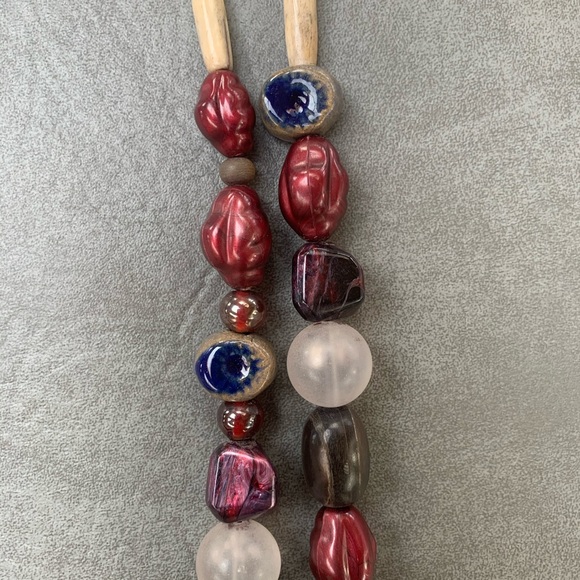 Red, Blue, White, and Brown Beaded Necklace - Picture 4 of 6